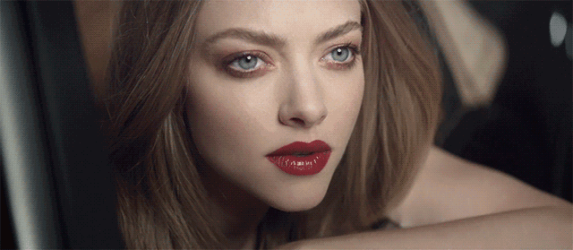 夏日元气少女色，给你的唇妆添把“火”