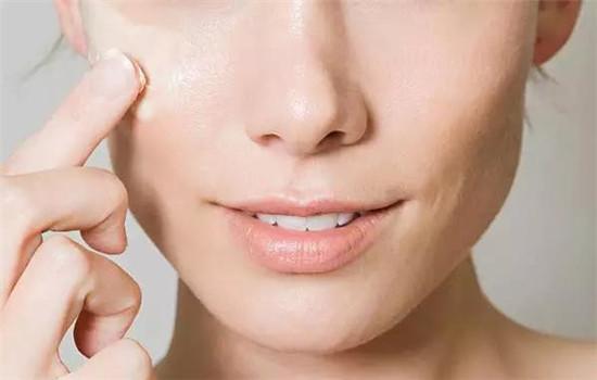 悦梦姿教你如何画出自然又好看的妆容？七步瞬间让你变女神