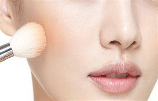 悦梦姿教你如何画出自然又好看的妆容？七步瞬间让你变女神