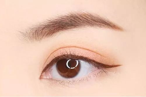 早上想赖床？美妆大师教你如何简单五步多睡十分钟！